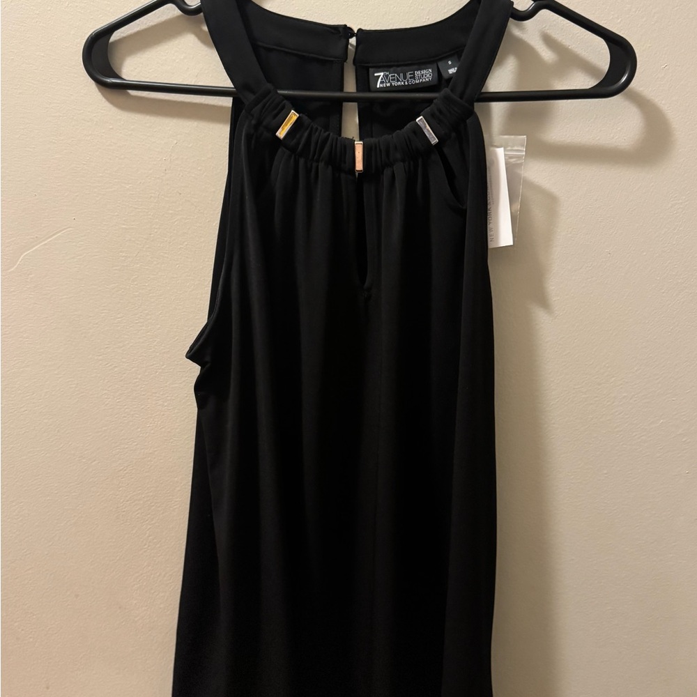 New York & Company Black Sleeveless Tank Top